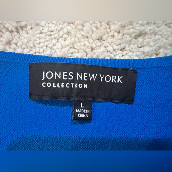 Jones New York sleeveless top. Bright blue. Size large. New with tags - Picture 8 of 8